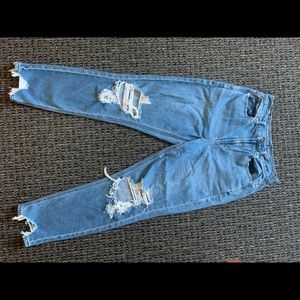american eagle mom jeans